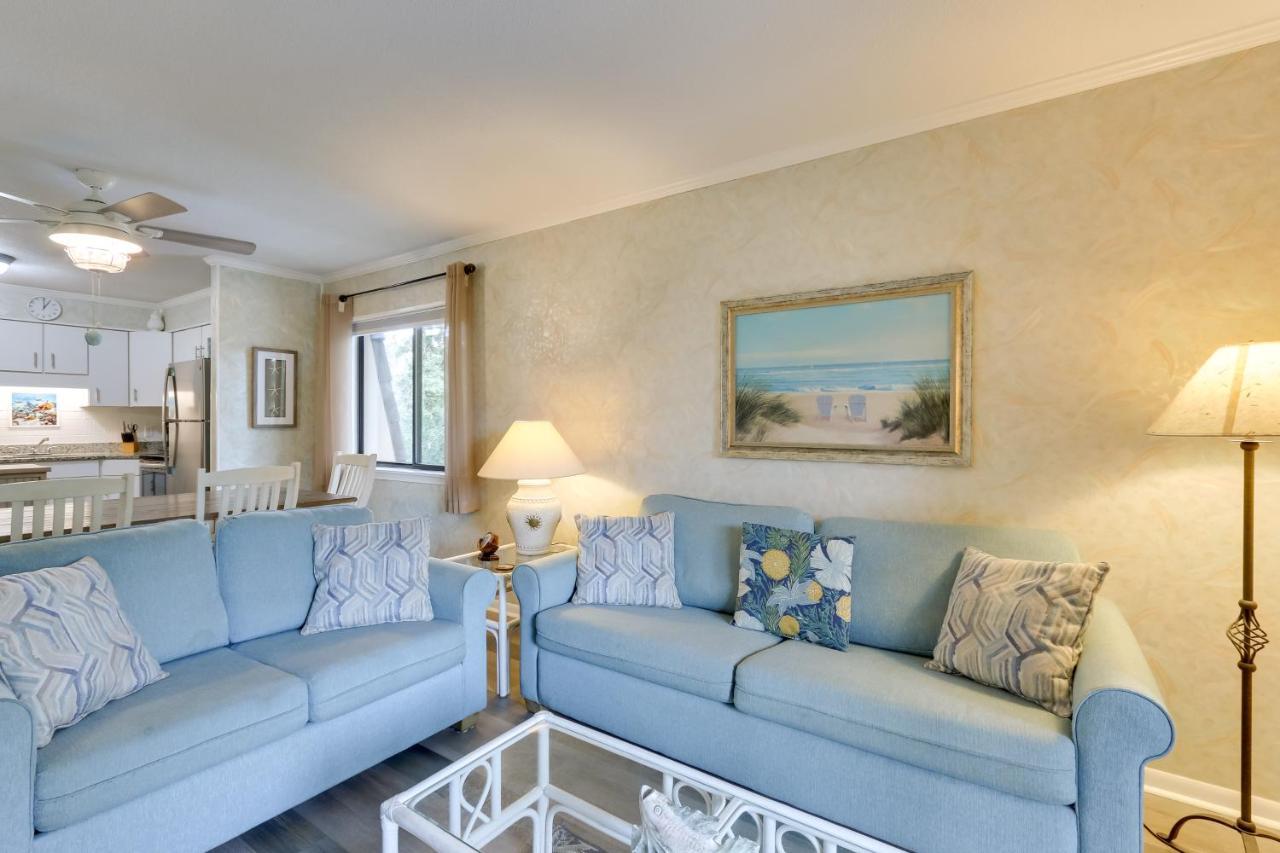 Hilton Head Condo With Balcony And Pool, Walk To Beach Hilton Head Island Kültér fotó